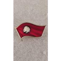 Значек знак Ленин,200 лотов с 1 рубля!!!