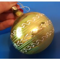 Игрушка ёлочная Шар Лёгкость Ветра , стекло. СССР