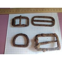 Пряжки. 4 штуки. Находка