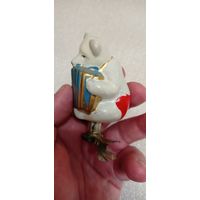 РЕДКАЯ ЁЛОЧНАЯ ИГРУШКА СССР  БЕЛЫЙ МЕДВЕДЬ С БАЯНОМ ПРИЩЕПКА КАТАЛОГ  СОСТОЯНИЕ ! НА  ФОТО . ОРИГИНАЛ  Распродажа Коллекции !! Экспресс  Аукцион с рубля без МПЦ . Много лотов в продаже .
