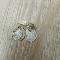 2 серебряных медальона+сер.кольцо от почаевской бож.матери.
