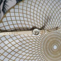 Часы наручные с ремешком.  В коллекцию,ремонт,на запчасти.Состояние на скане.