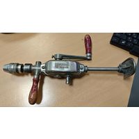 Старая Польская, механическая дрель. Исправная