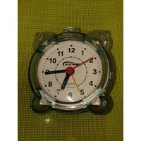 Часы "Космос" кварц рабочие.