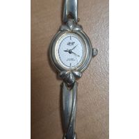 Часы женские. Япония.