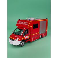 Iveco Daily 65C18 TIB от Hachette Collections 1:43