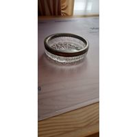 Хрустальная икорница с серебром 875пр. МЮЗ.Диаметр 9см  высота 2,5 см. С рубля