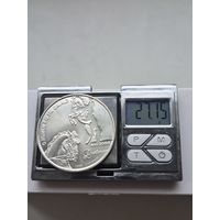 1000 эскудо 2000 года. Португалия, Португальская Республика (1986 - 2001). Иберо-Америка - Мужчина и его лошадь. Серебро 500. Монета не чищена. П45691.