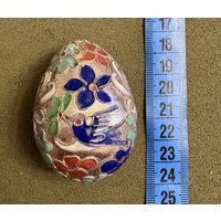 Металлическое яйцо в эмалях