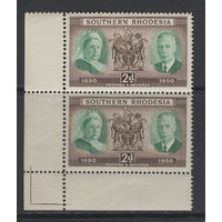 Южная Родезия 1950** Герб Британская династия монархов Королева Виктория и Король Георг VI сцепка Mi#72