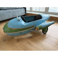 Советская педальная машинка