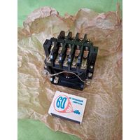 Пускатель электромагнитный ПМЕ111 катушка 220В (СССР)