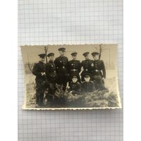 Армейское фото.