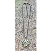 Кулон. Кулон на цепочке