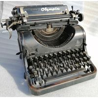 Довоенная печатная машинка "Olympia". Исправная. Германия.