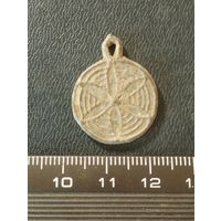 Медальон старинный, оловянистый сплав