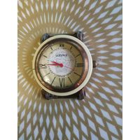 Часы наручные VERSACE,   тикают. Состояние на скане.