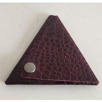 Кошелёк-треугольник