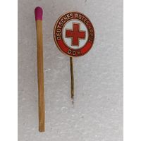 Знак-фрачник ГДР. Немецкий красный крест. тяжёлый