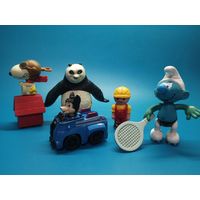 Лот игрушек ( одним лотом)