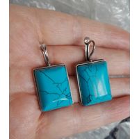 Серьги со втавками из камня