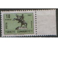 Марка из серии 1967г. Турция "Конная статуя Мустафы Кемаля Ататюрка в Самсуне" MNH