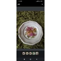 Тарелки десертные