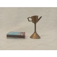 Подсвечник