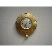 Часы кулон Чайка СССР позолоченные