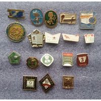 Значки. 1 сентября. Школа.