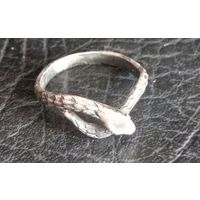Колечко серебро