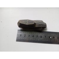 Старинная игрушечная машинка