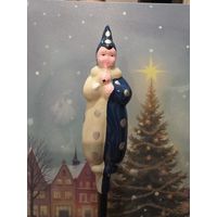 Елочная игрушка клоун с дудочкой