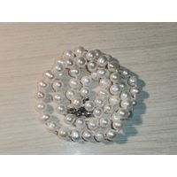 Бусы из натурального жемчуга, длина 44 см., застёжка рабочая.