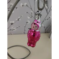 Елочная игрушка космонавт