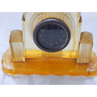 Часы танковые, настольные.