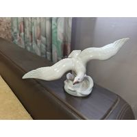 Статуэтка Альбатрос. Заводской брак. С 1 рубля!