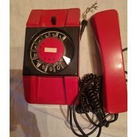 Телефонный аппарат СССР в рабочем состоянии