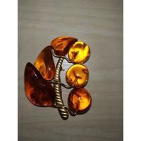 Янтарная брошь коньяк,латунь,позолота,винтаж СССР