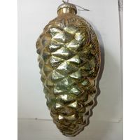 Игрушка на ёлку , Большая Шишка , толстое стекло , винтаж , СССР .