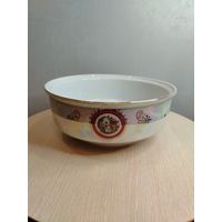 Все лоты с 1 Рубля. Шикарный Солатник ГДР. Мануфактура - " Henneberg Porzellan 1777" Не частый!!!