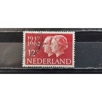 РАСПРОДАЖА НИДЕРЛАНДЫ 1962г. Гаш.
