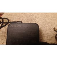 Блок питания для ноутбуков  ASUS