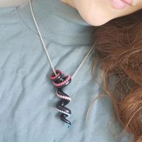 Щупальце осьминога, подвеска ручной работы