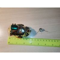 Ёлочная, стеклянная игрушка "Сова", времён СССР, длина 7 см., скол в районе подвески.