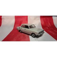 Машинка (модель) deagostini 1:43 Москвич-2140 SL