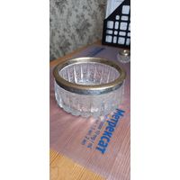 Хрустальна конфетница с серебром 875пр. МЮЗ. Диаметр14 см, высота 7см. С рубля