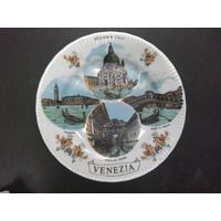 Тарелка настенная