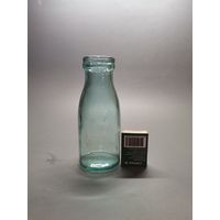 Молочная бутылочка БССР ЗК 1950 год. 200 мл.