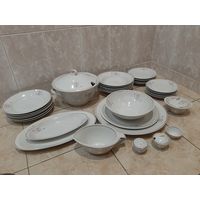 Сервиз столовый 35 предметов Рижская фарфоровая фабрика